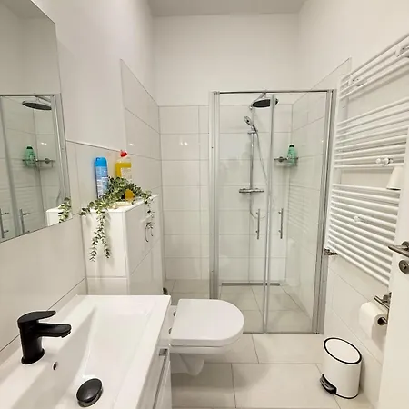 Moderner Neubau Naehe Luebeck Stockelsdorf