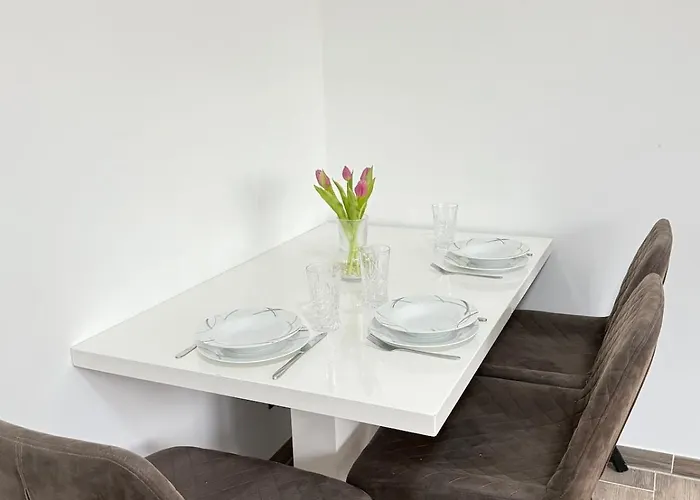 Moderner Neubau Naehe Luebeck Stockelsdorf