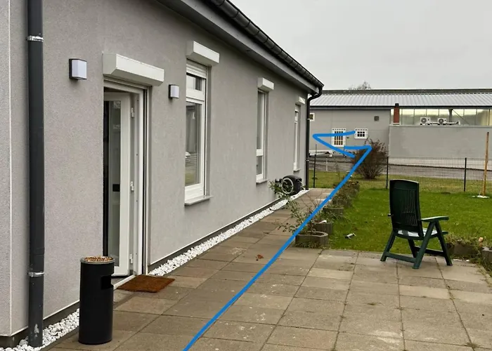 Moderner Neubau Naehe Luebeck Stockelsdorf